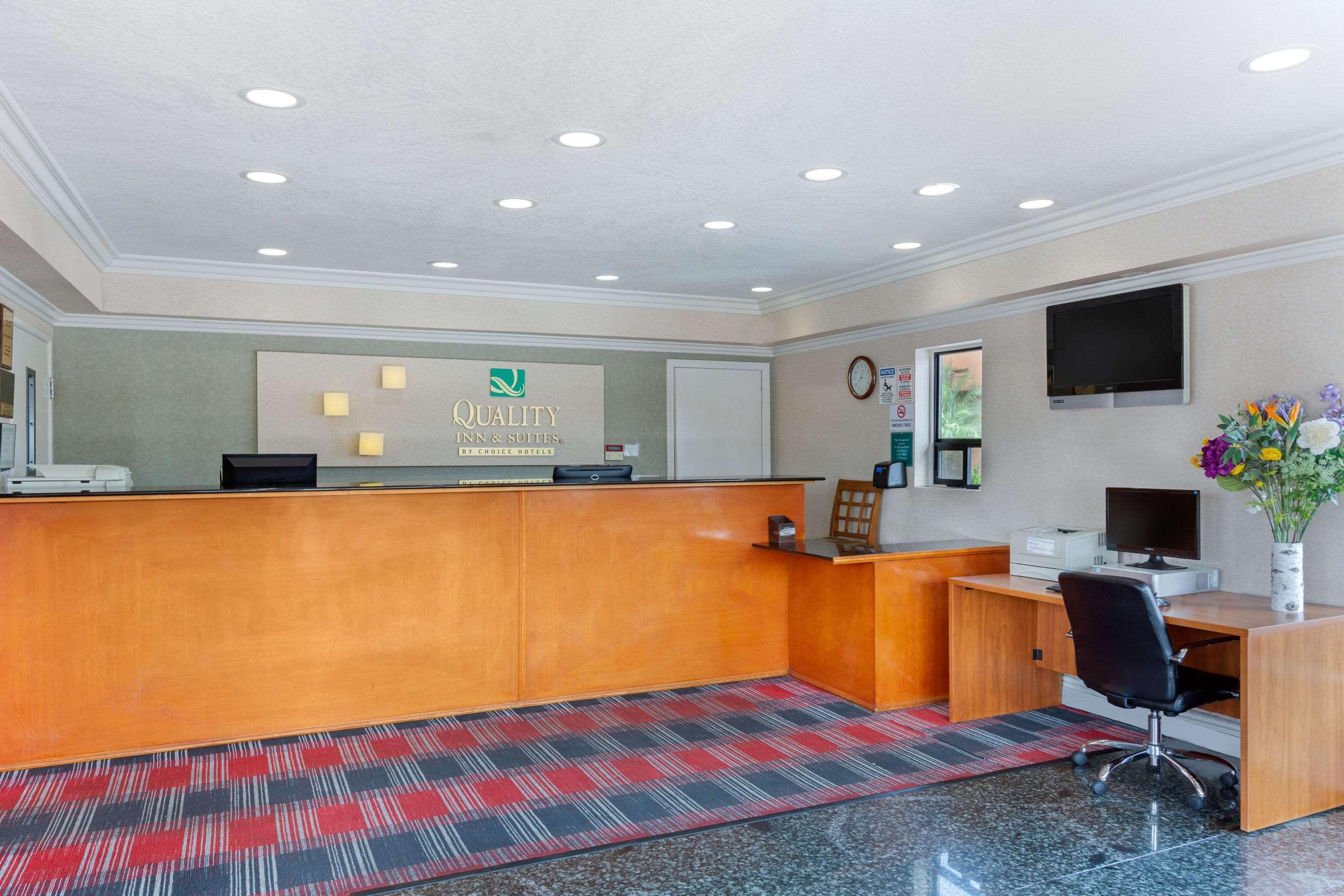 Quality Inn & Suites Oceanside Near Camp Pendleton Exteriér fotografie
